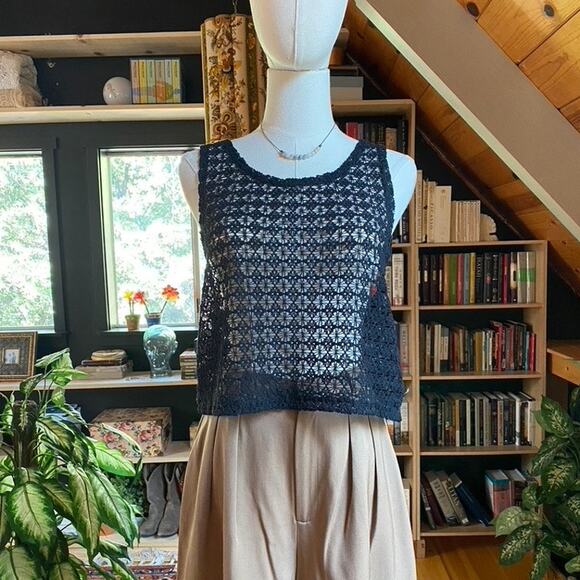 Tank Sheer Open Knit Crochet - Picture 1 of 4